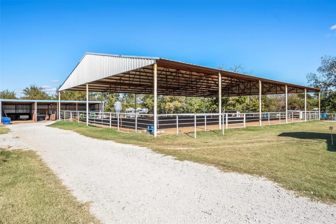 Covered Arena