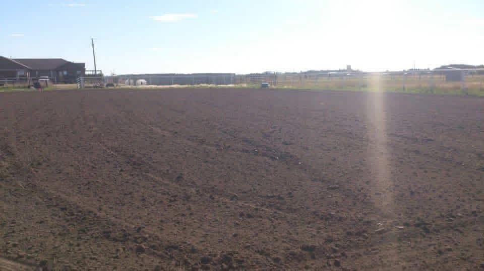100x200 outdoor arena