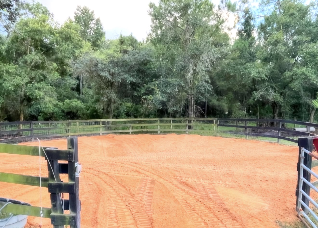 Round pen
