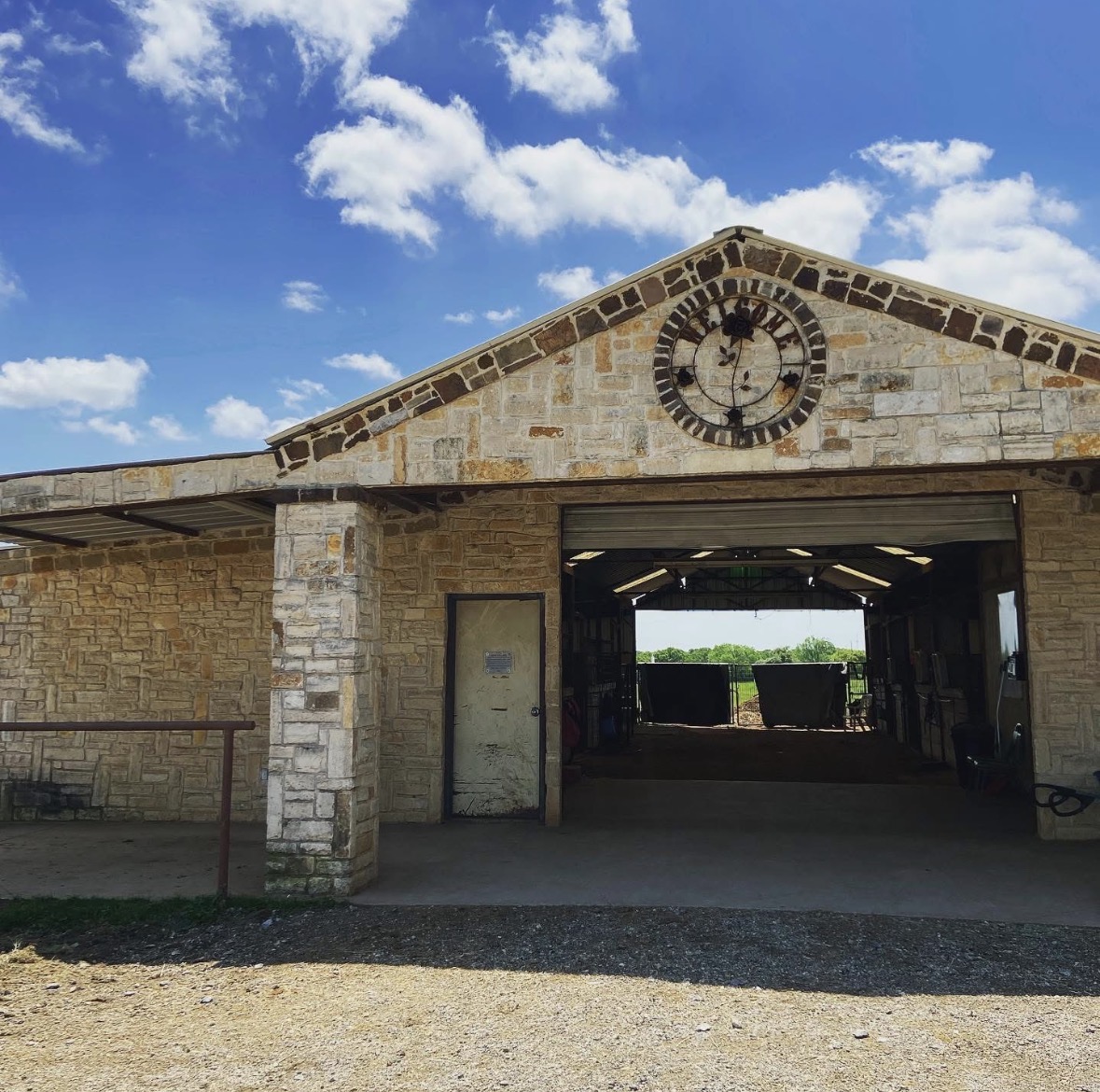 Top barn