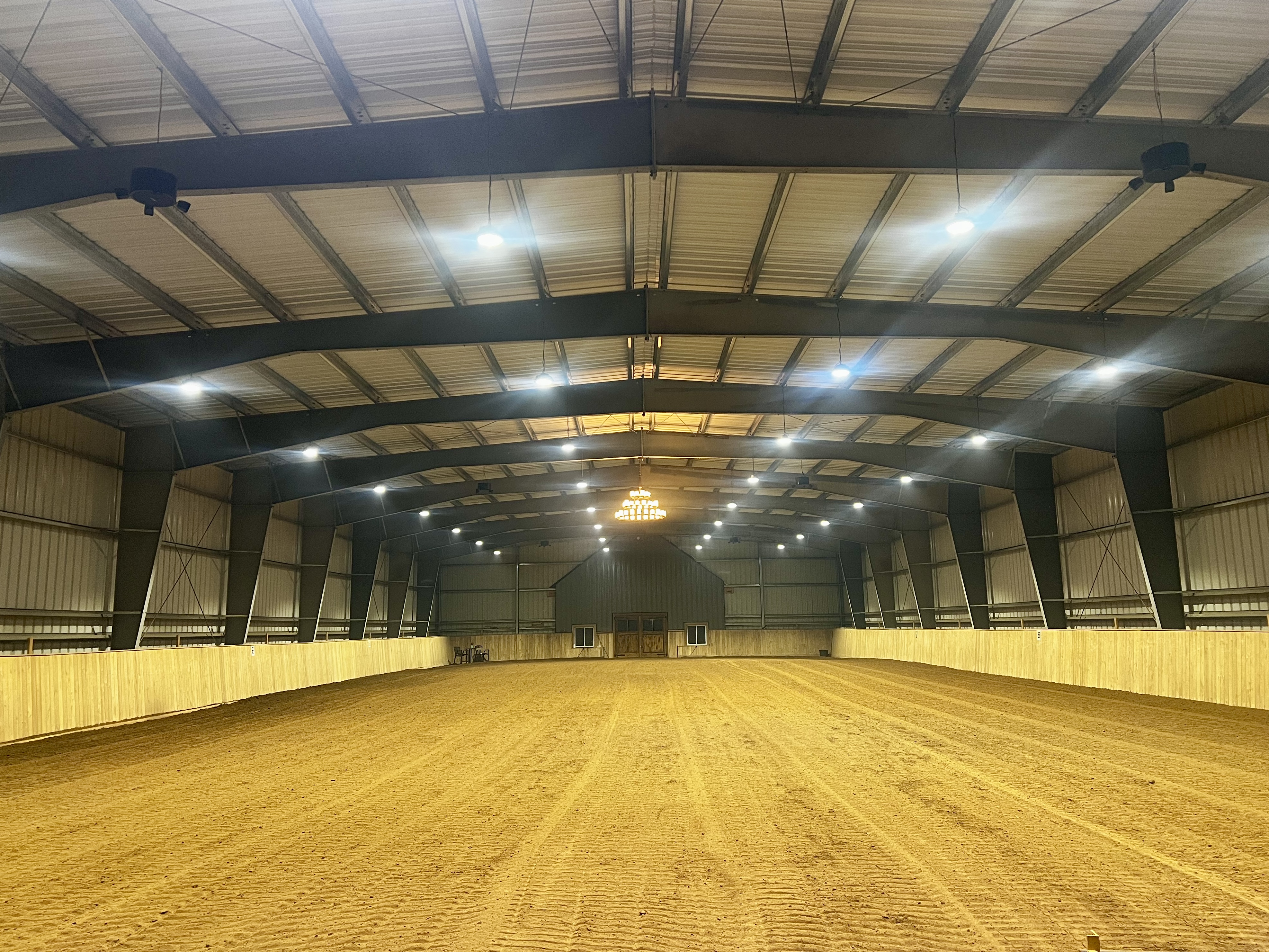 80x200 indoor arena