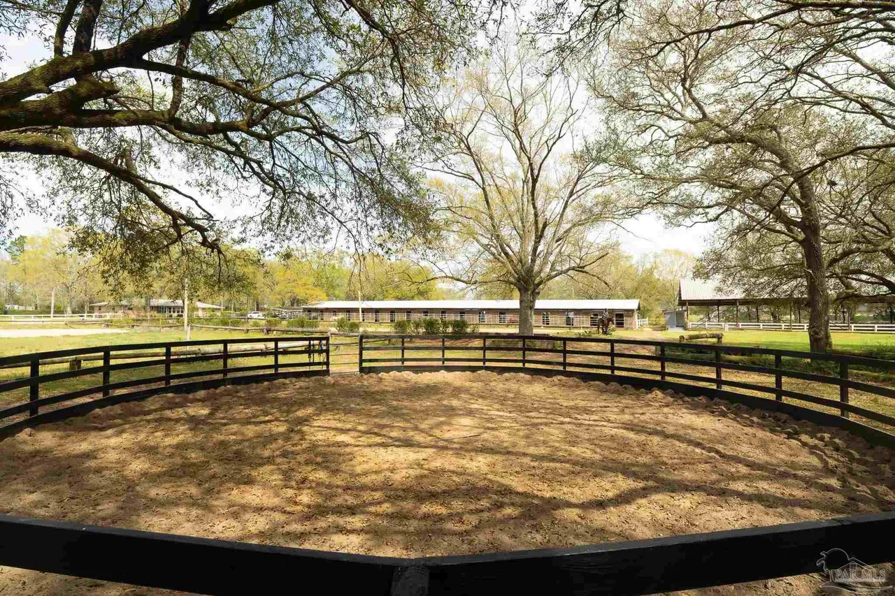 Round Pen