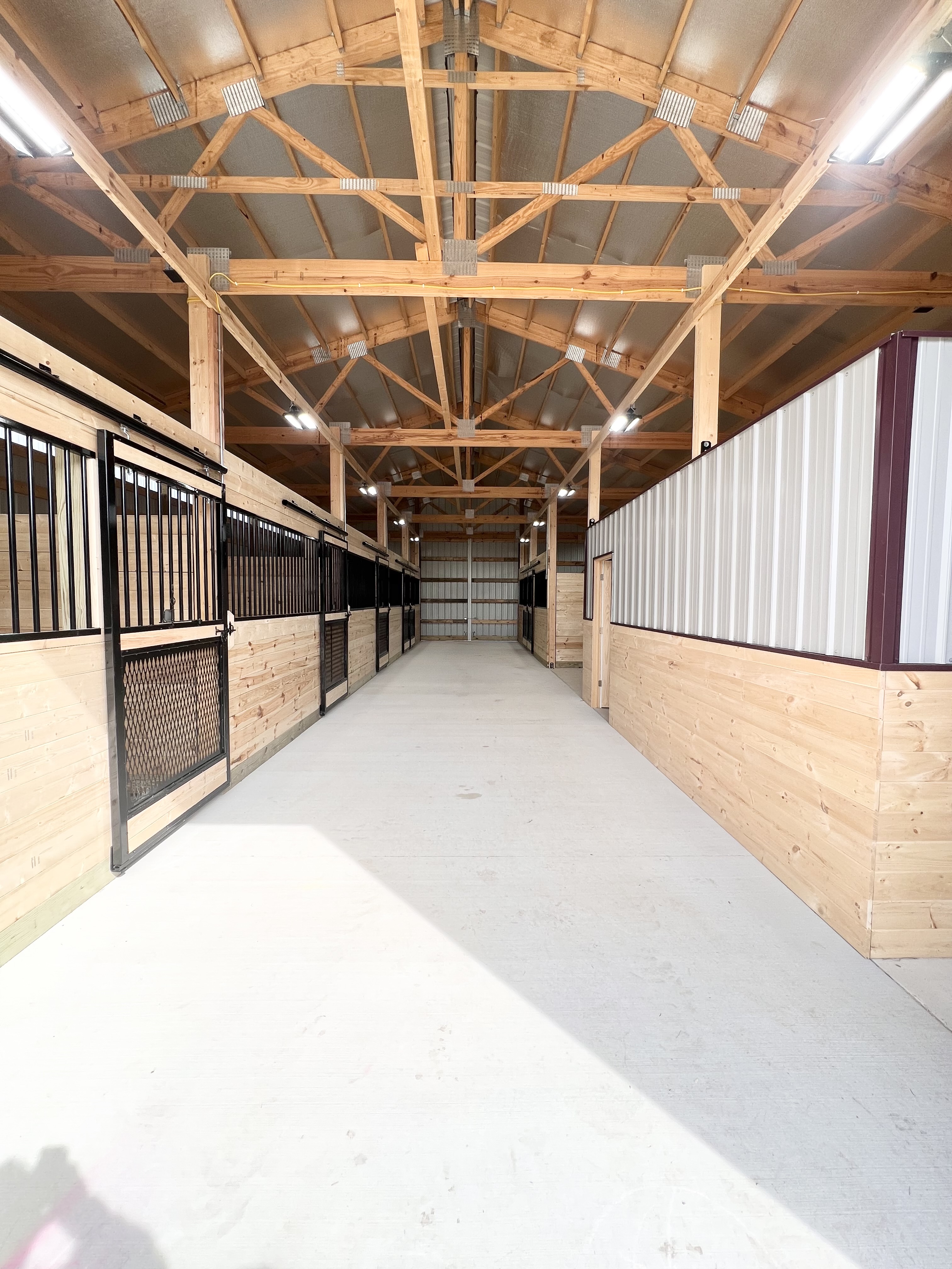 7 12x12 Stall Barn