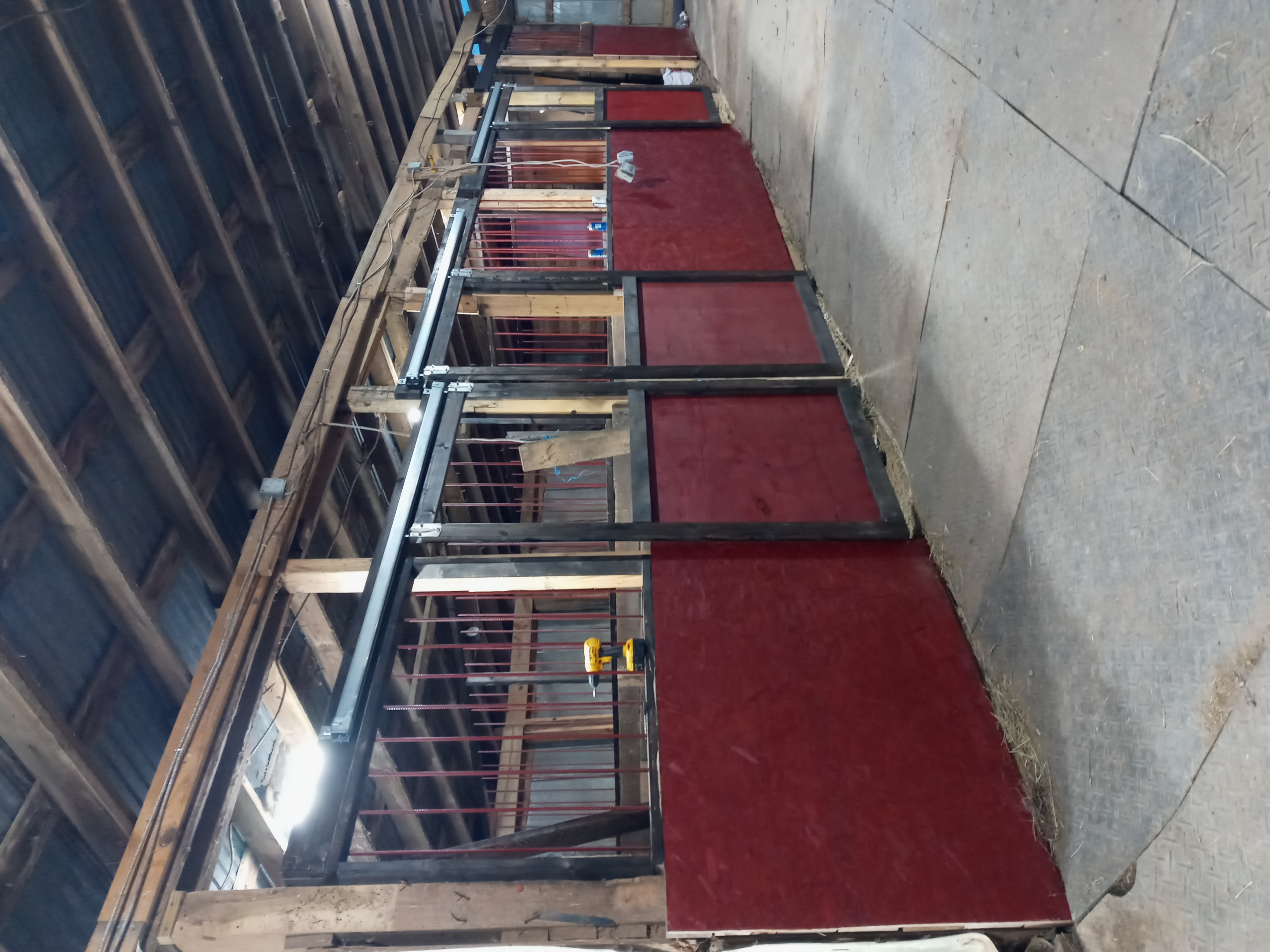 12x12 stalls