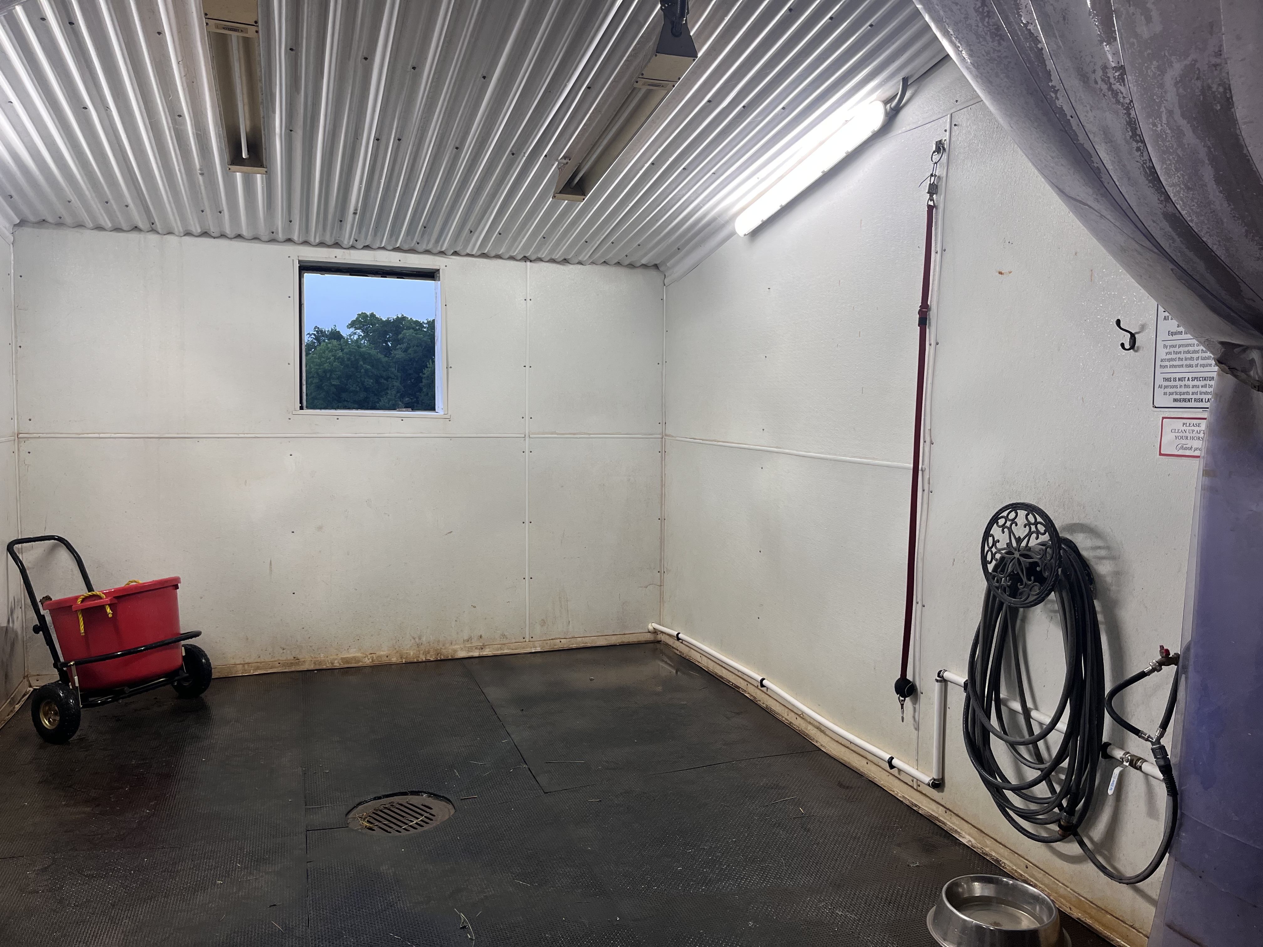 Wash Stall