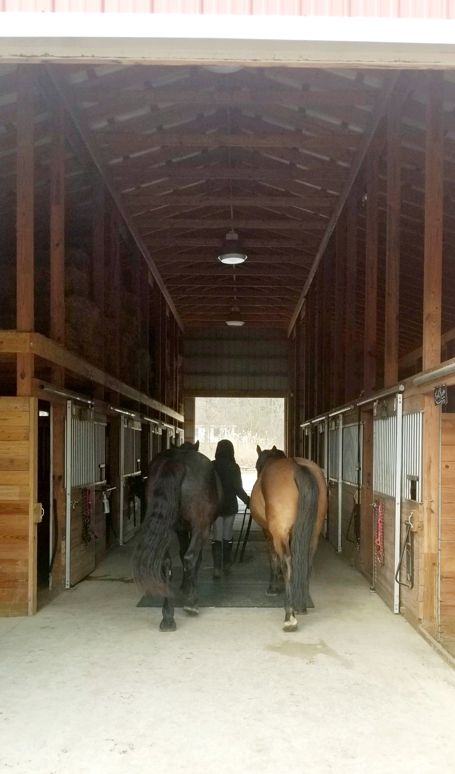 Clean and well maintained barn.