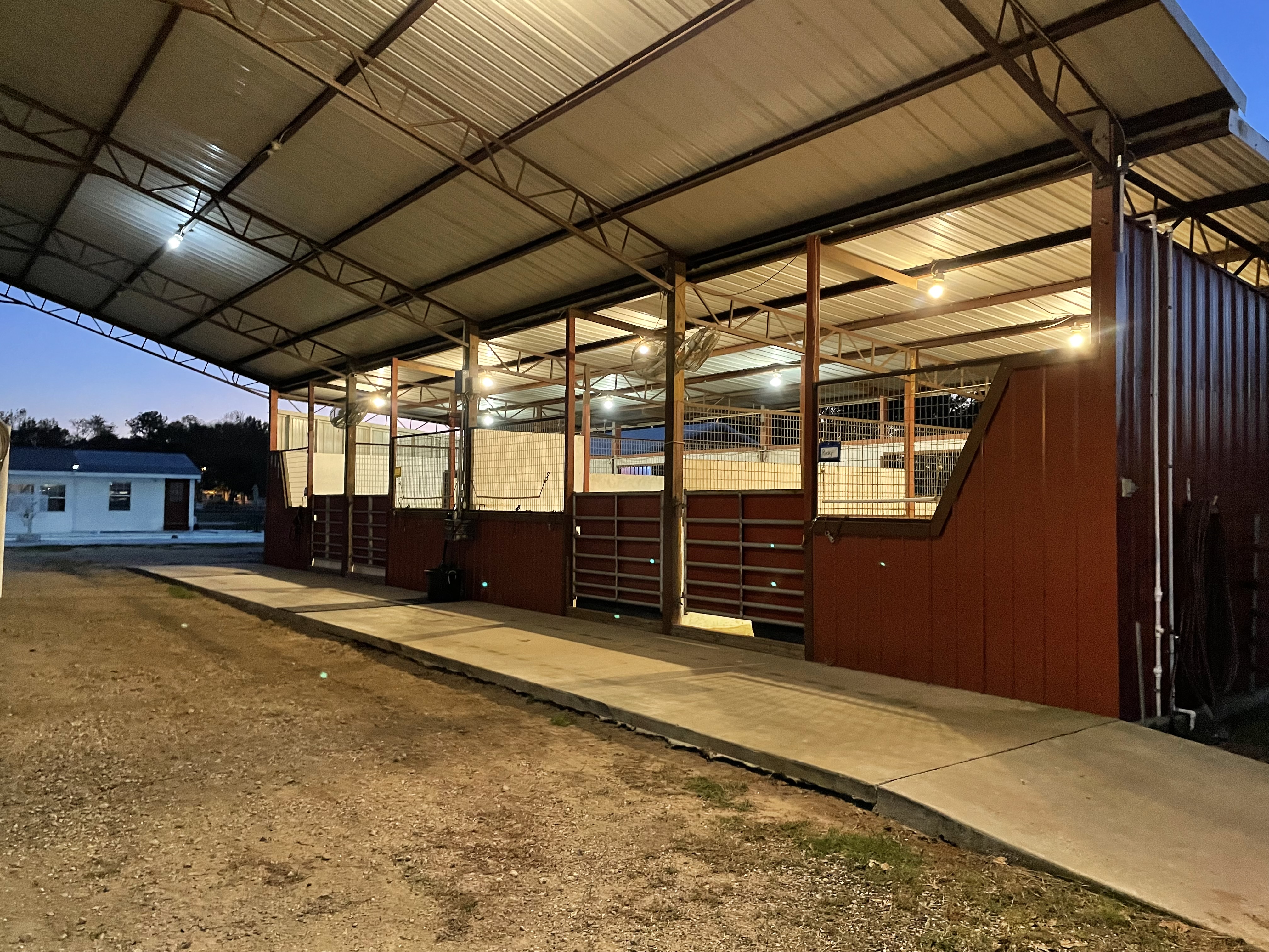 Barn 1