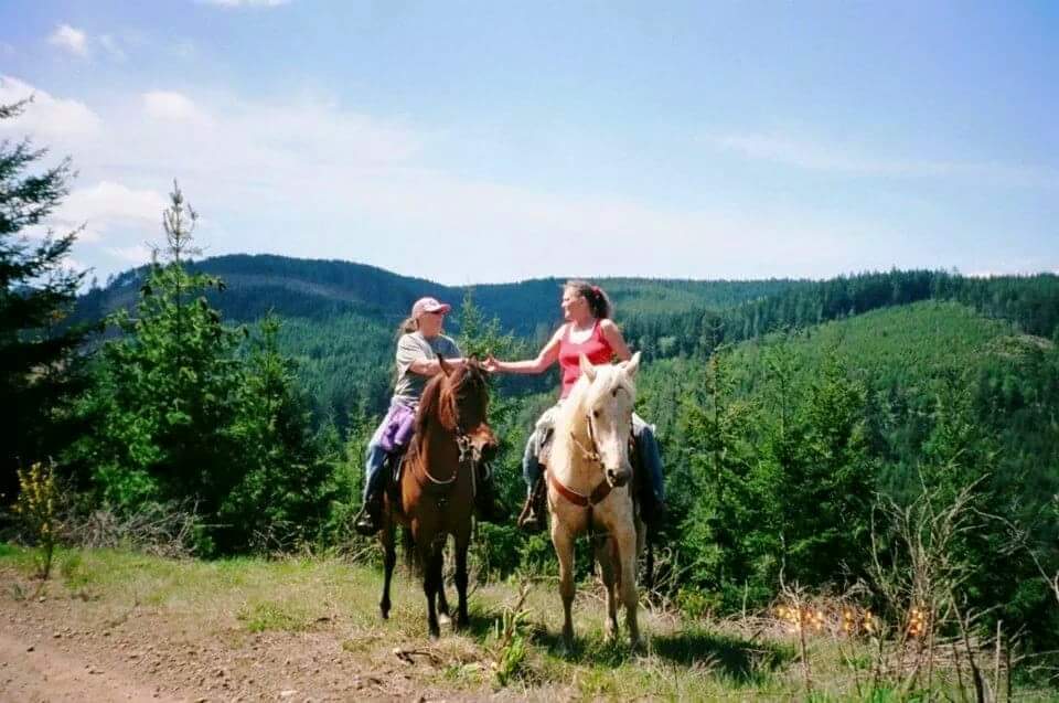 Thousands of riding trails!