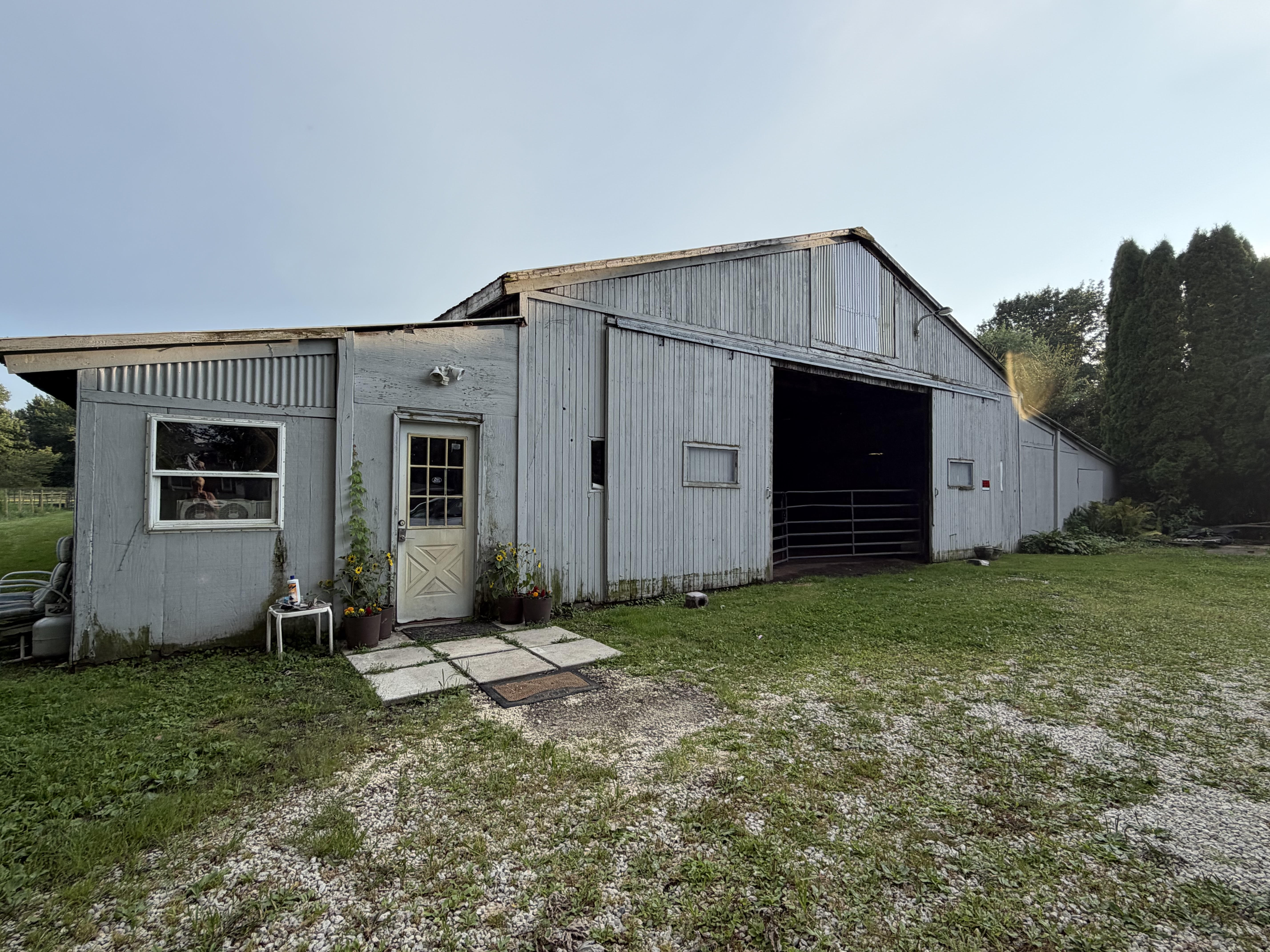 Barn