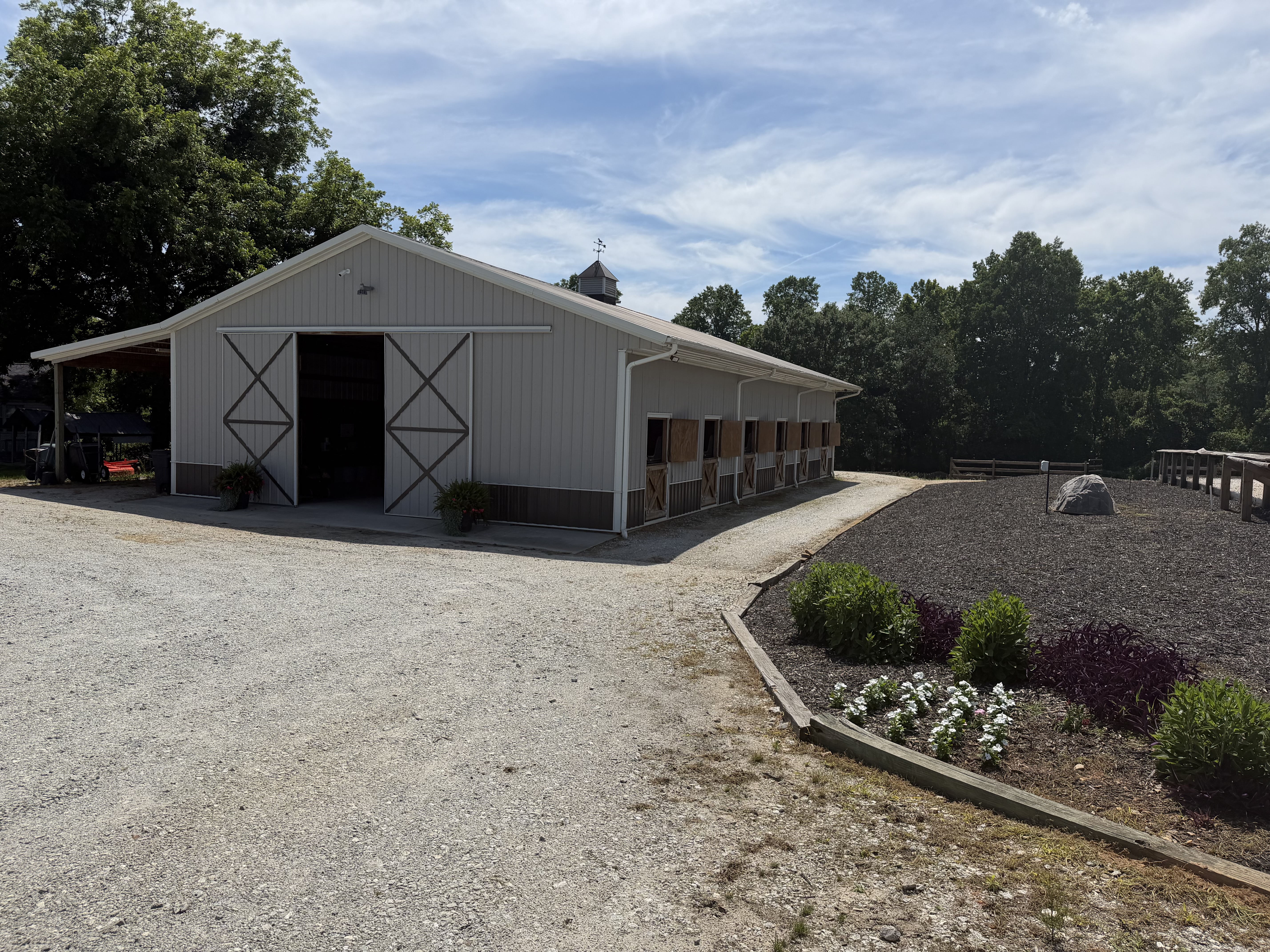 Barn