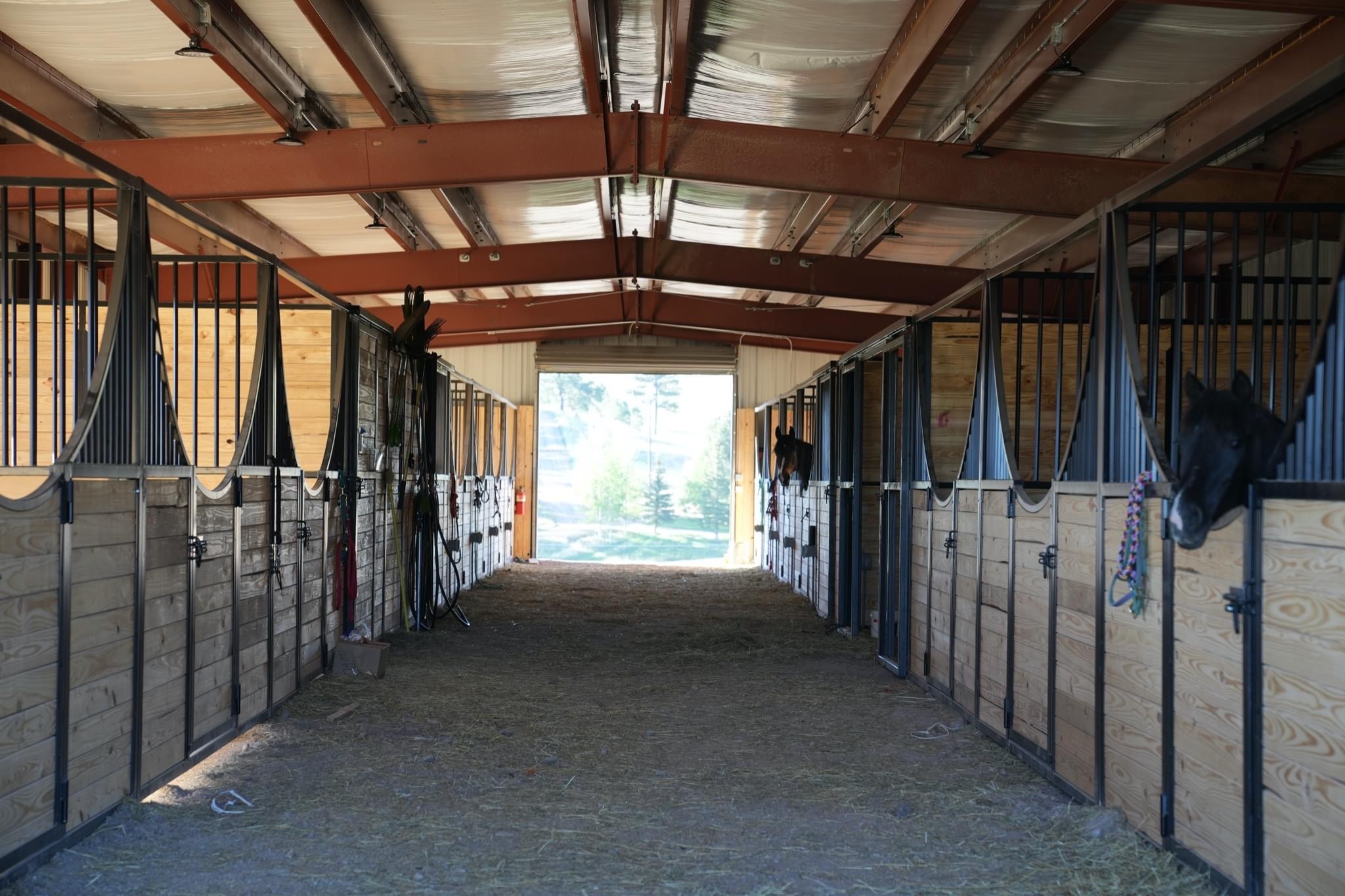 18 stall barn