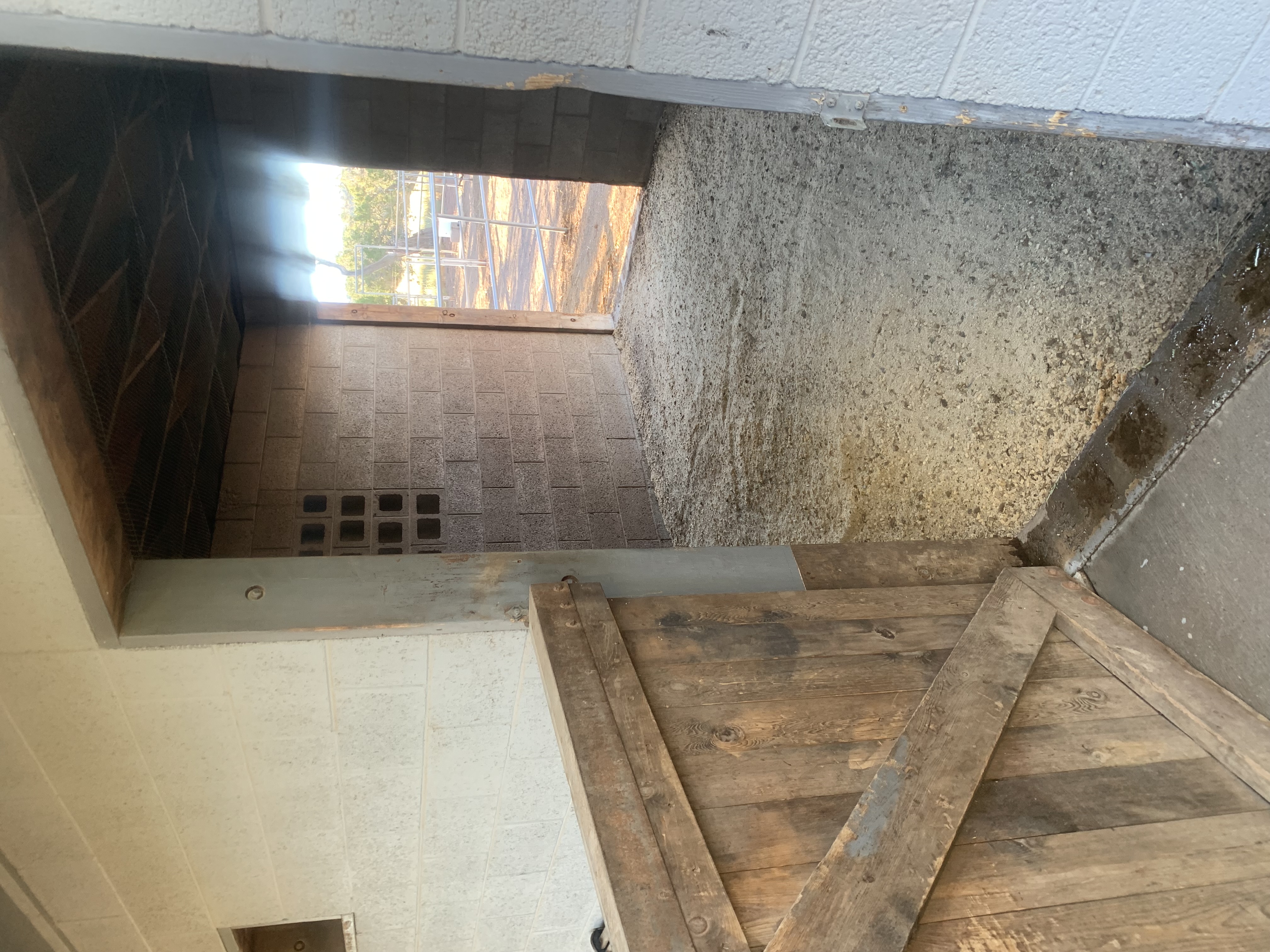 A look into stall #1 (currently available)