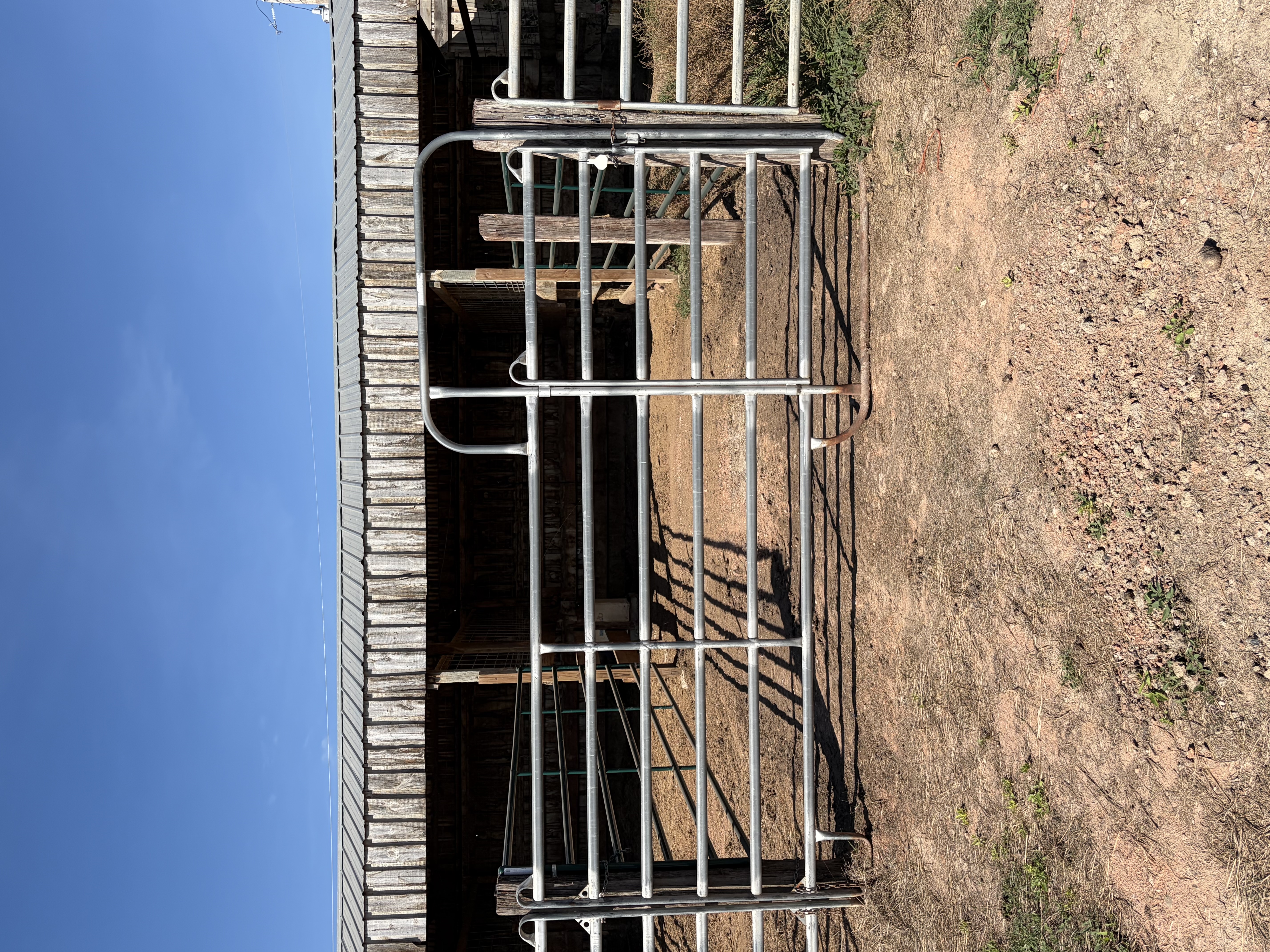 Outdoor stall 16*32
