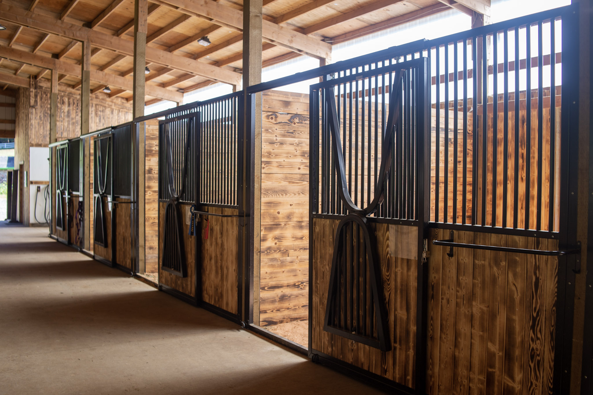 Arena Stalls