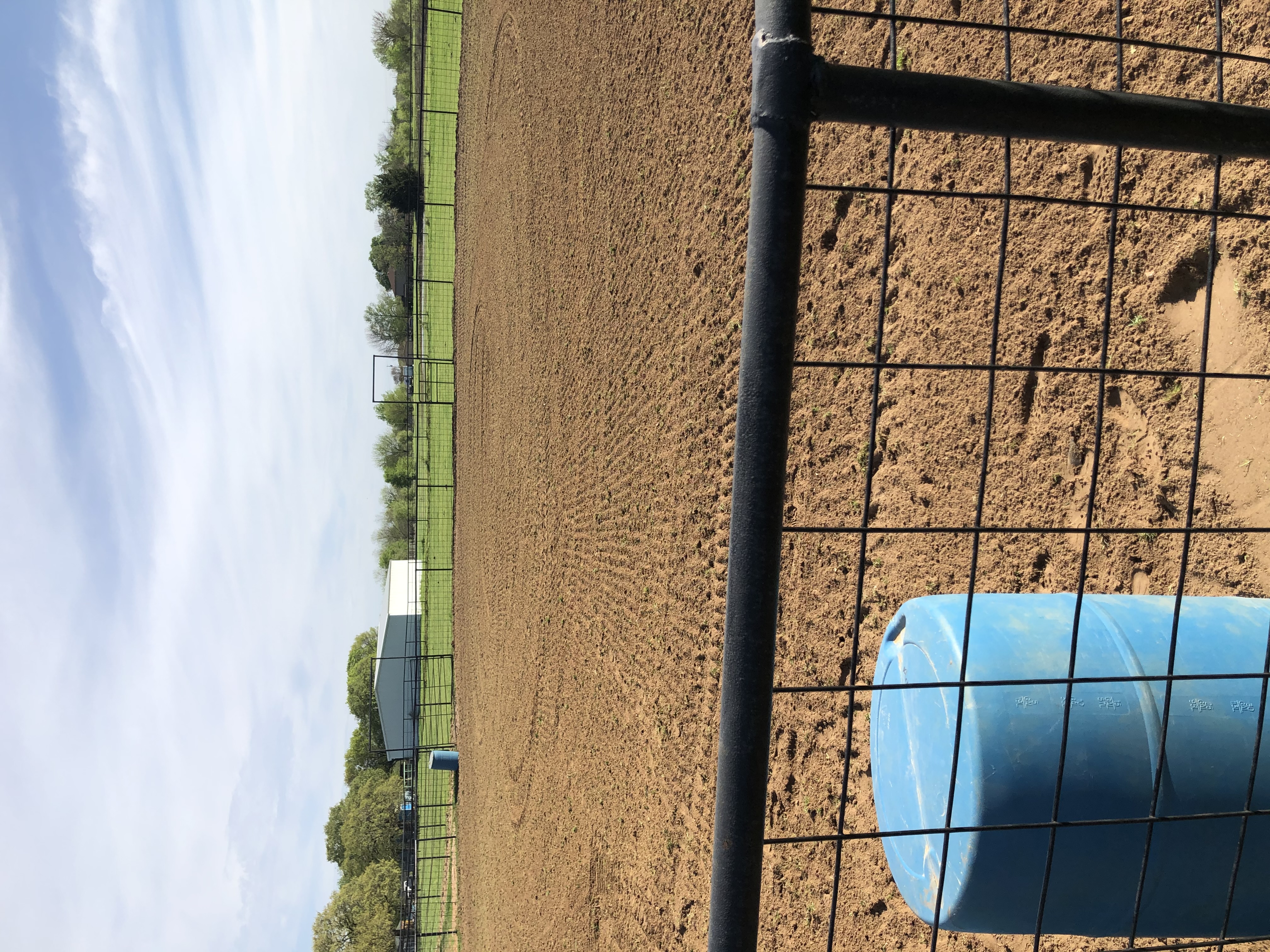 Outdoor round pen