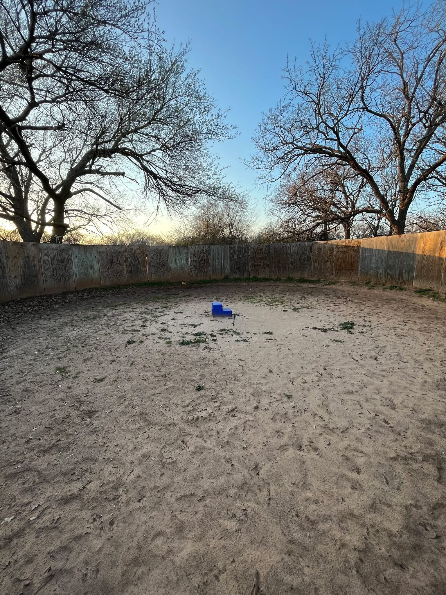 Round pen