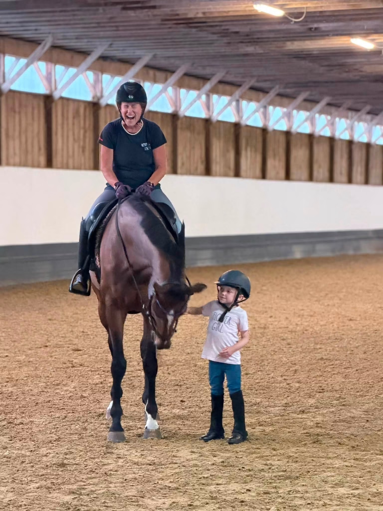 Happy people live here!  This is the indoor with GGT footing