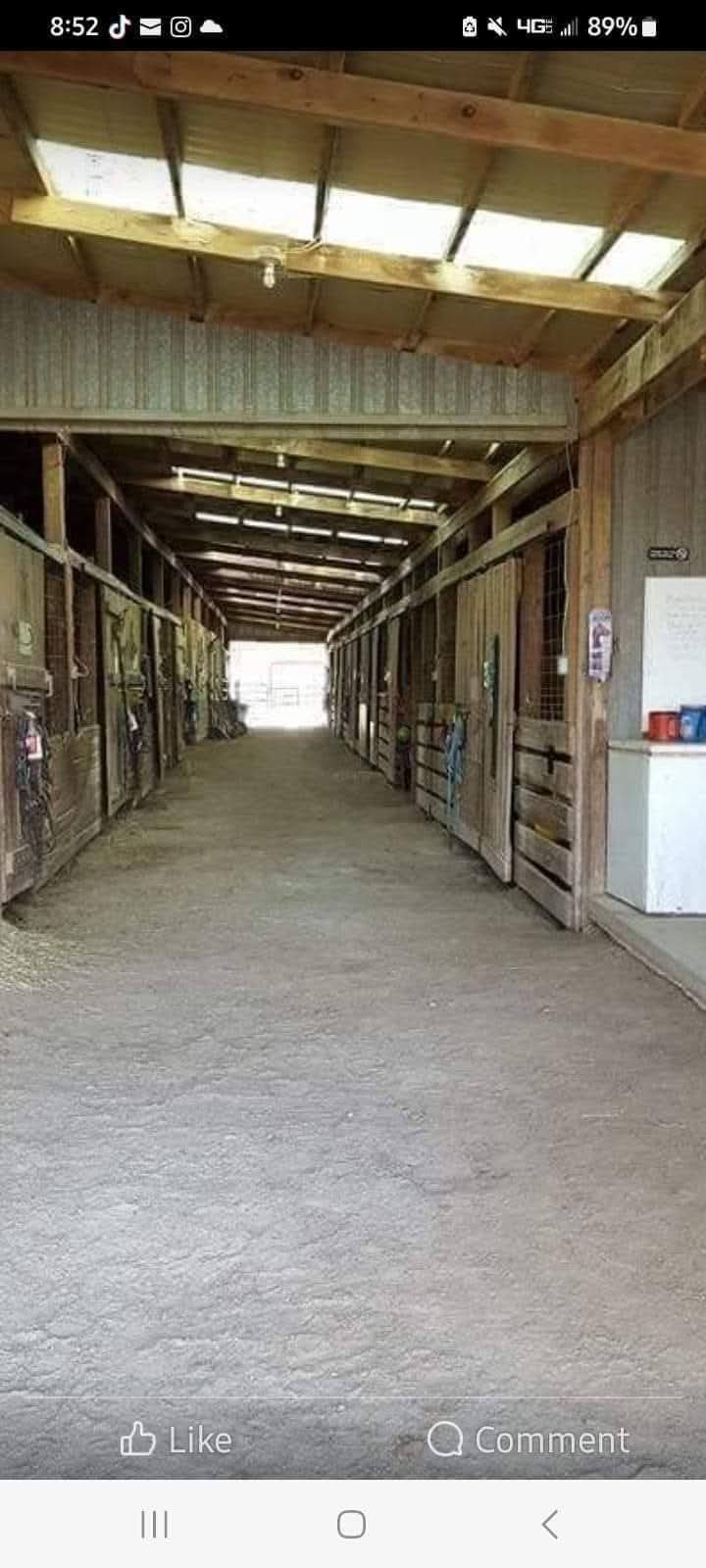 20 stalls